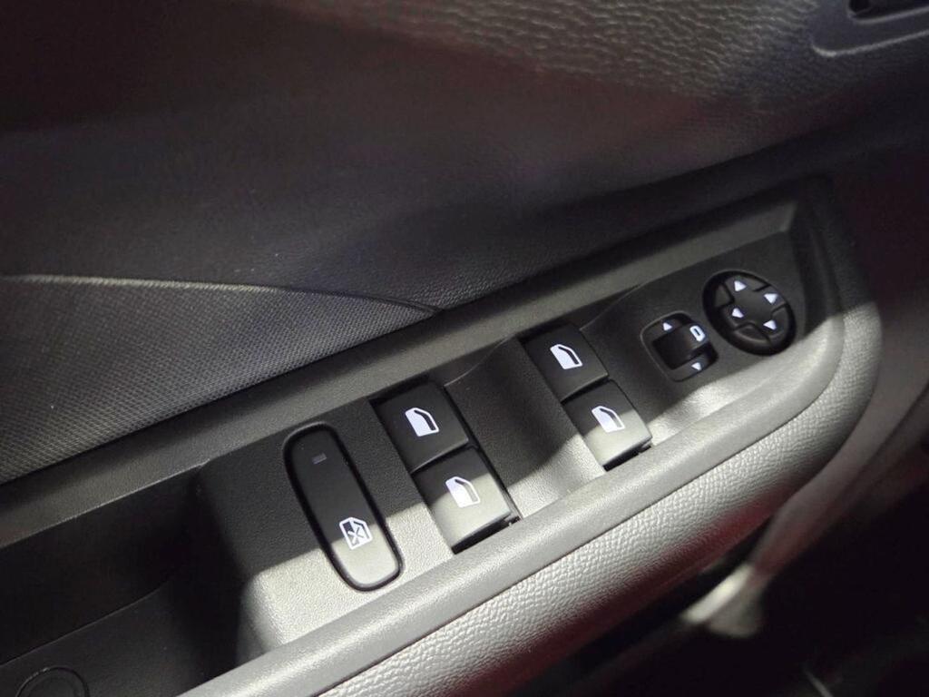 Opel Frontera EDITION 1.2T XHT HYBRID 107KW EDCT 146CV 5P