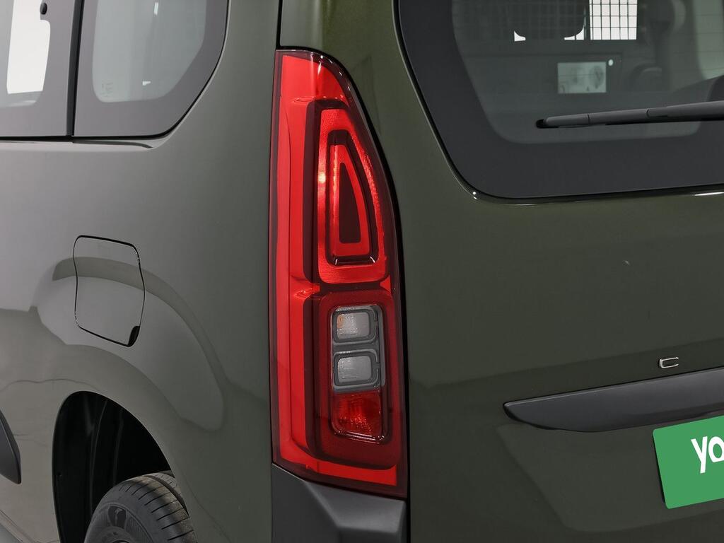 Opel Combo Cargo 1.5 TD 100 EDITION SWB 4P (N1)