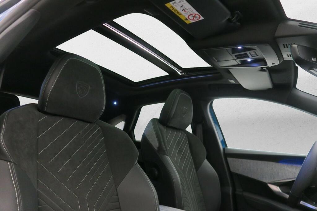 Peugeot 3008 GT ELECTRICO BEV 214CV 157KW 5P