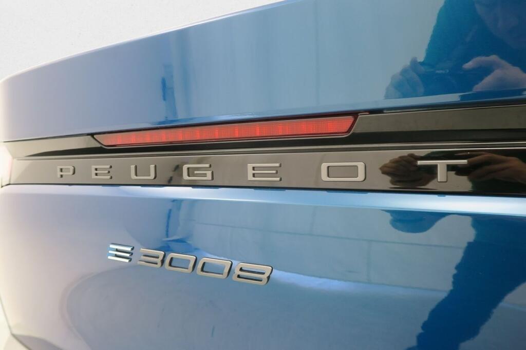 Peugeot 3008 GT ELECTRICO BEV 214CV 157KW 5P