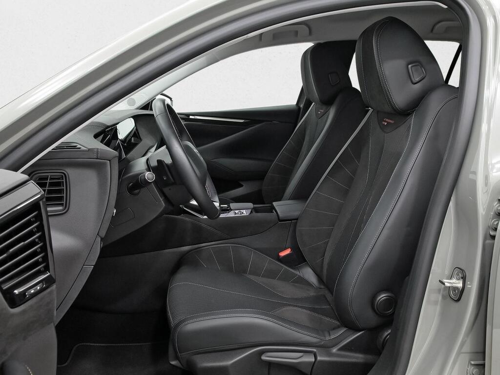 DS DS 4 PureTech 130 auto Performance Line 8