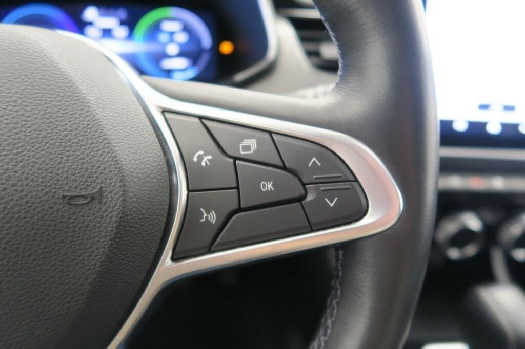 Renault Arkana 1.6 E-TECH ZEN 145 CV 5P