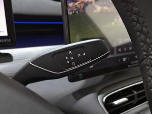 Ebro S800 1.5 TGDI PHEV Premium E-CVT 18