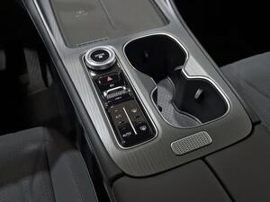 Ebro S800 1.5 TGDI PHEV Premium E-CVT 27