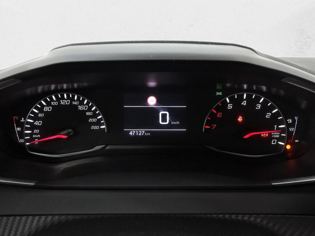 Peugeot 208 BlueHDi 73kW (100CV) Allure 15