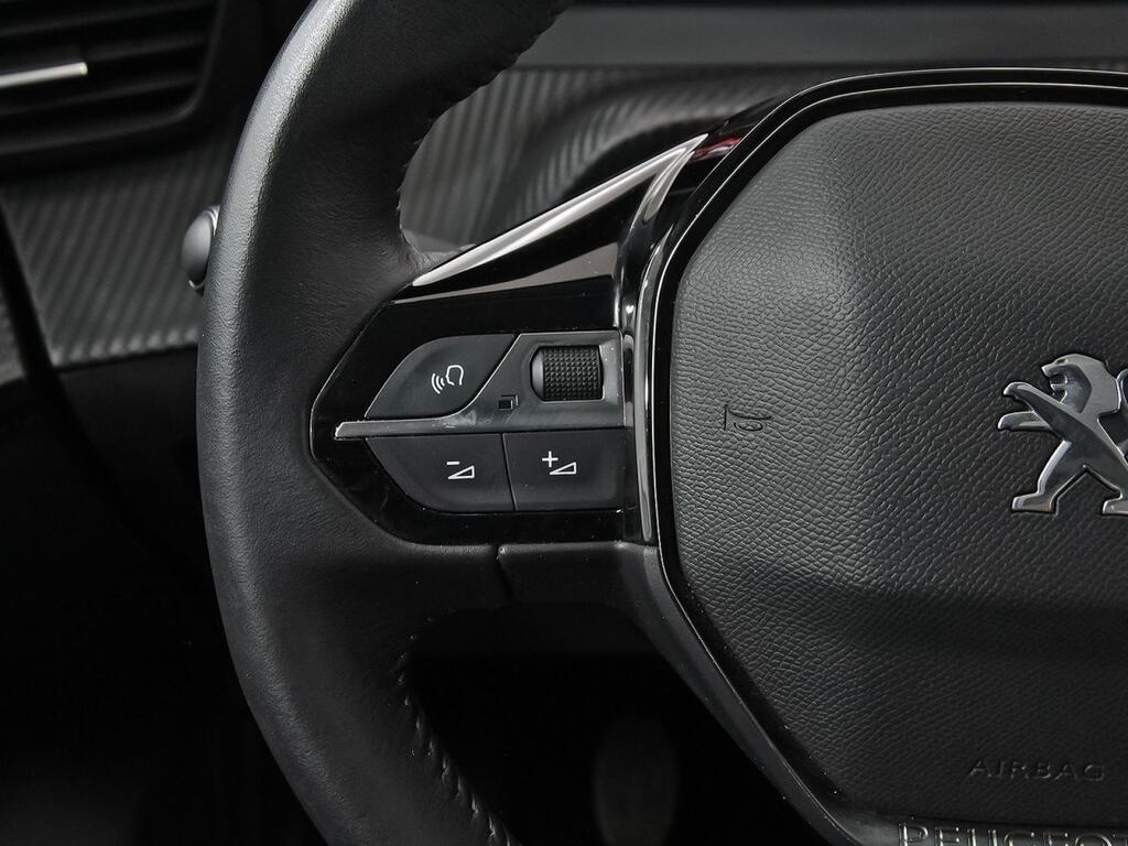 Peugeot 208 BlueHDi 73kW (100CV) Allure 19