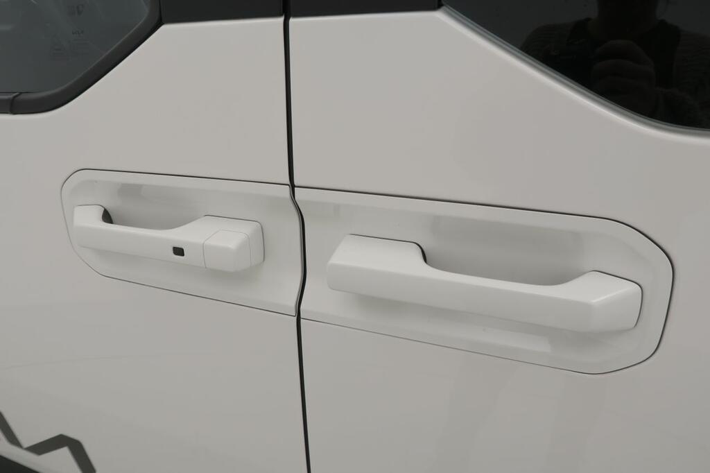 Kia PV5 Passenger Monovolumen BEV 71KWH PLUS AUTO 163 5P