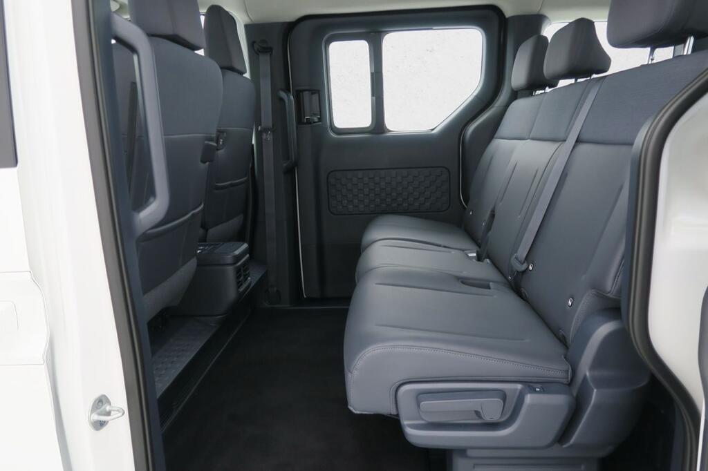 Kia PV5 Passenger Monovolumen BEV 71KWH PLUS AUTO 163 5P