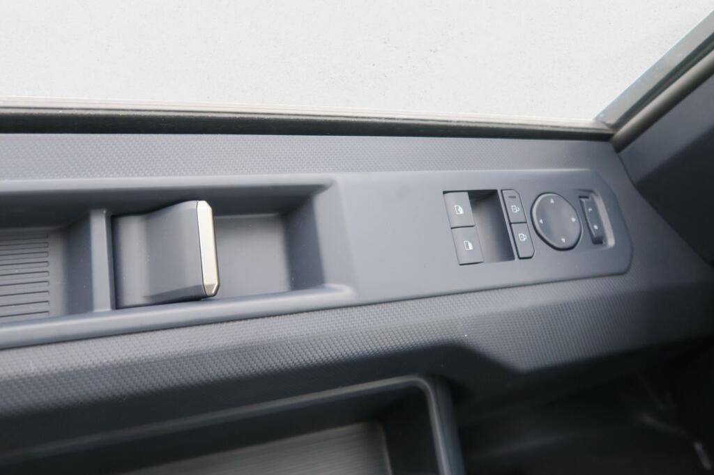 Kia PV5 Passenger Monovolumen BEV 71KWH PLUS AUTO 163 5P