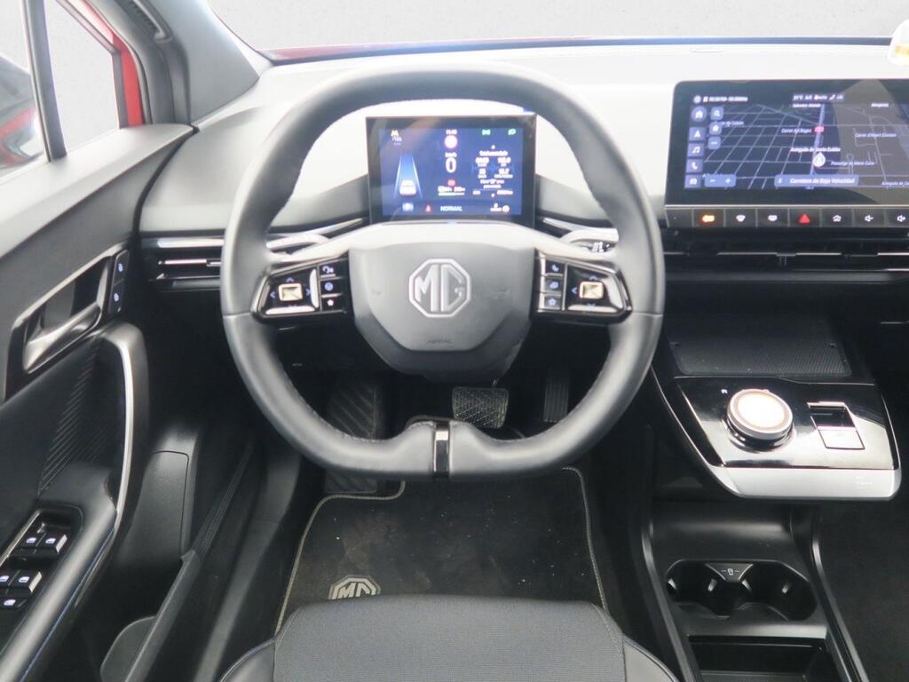 MG MG4 LUXURY 64KWH 204 CV 5P