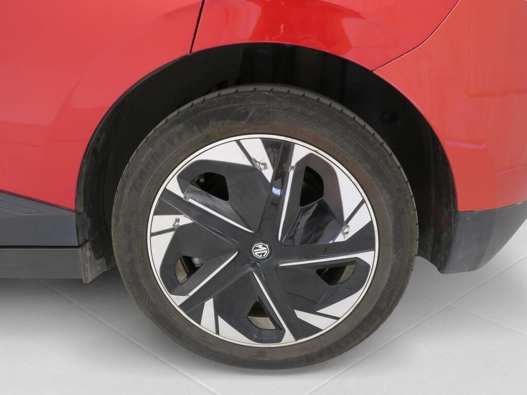 MG MG4 LUXURY 64KWH 204 CV 5P