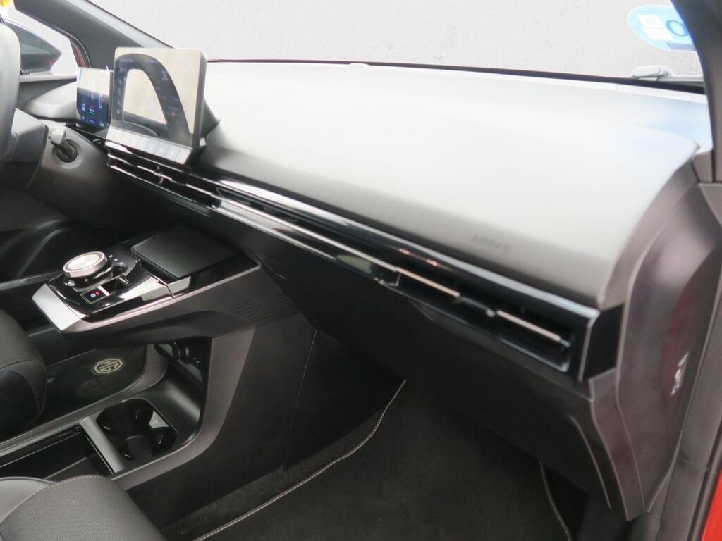 MG MG4 LUXURY 64KWH 204 CV 5P