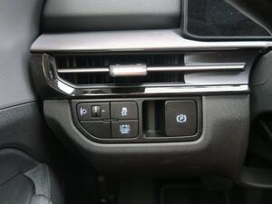 Kia Sportage SUV 1.6 T-GDI HEV DRIVE AUTO 239 5P 16