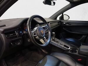Porsche Macan Macan 5
