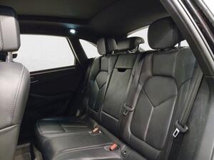 Porsche Macan Macan 14