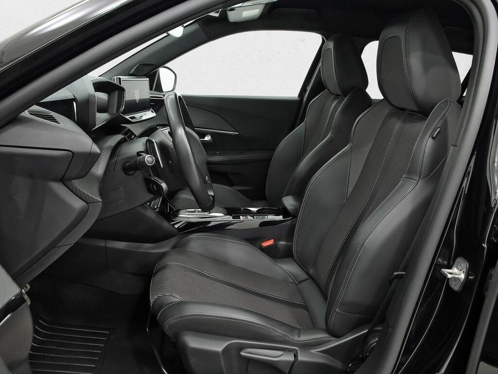 Peugeot 2008 GT BlueHDI 130 S&S EAT8