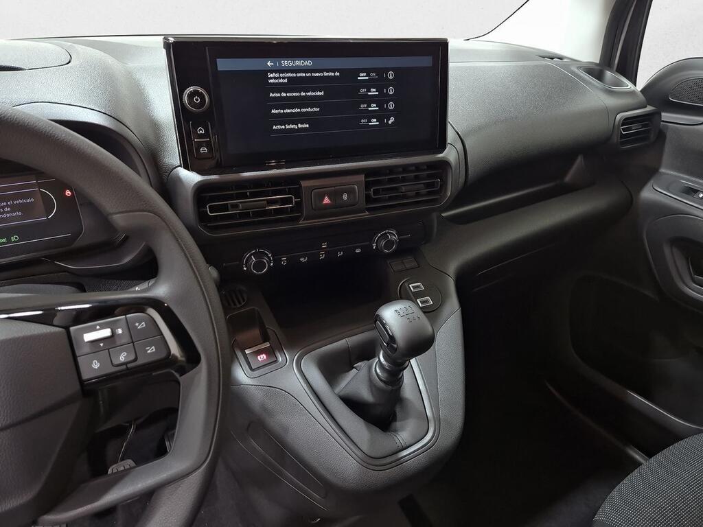 Fiat Doblò FG 1.5 DIESEL 100 M 4P (KMO) 29