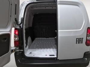 Fiat Doblò FG 1.5 DIESEL 100 M 4P (KMO) 11
