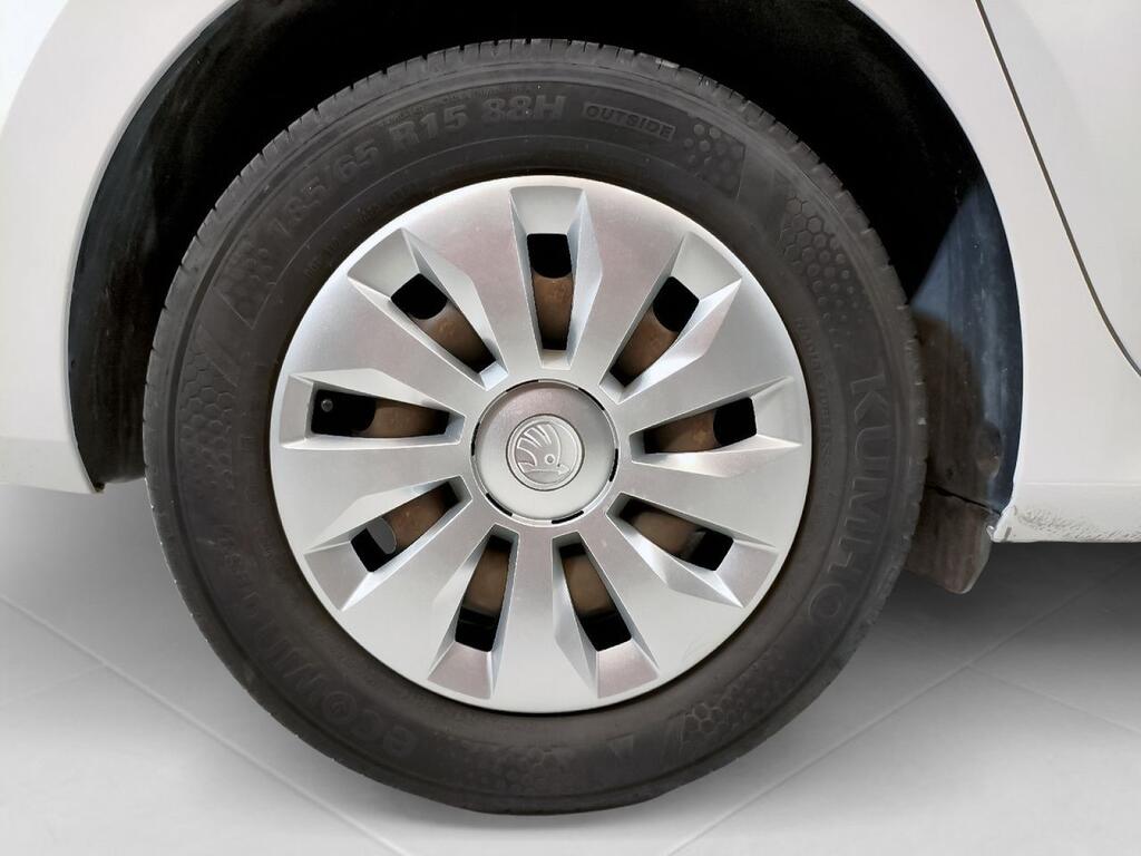 Skoda Fabia 1.0 TSI 70KW (95CV) Active 10