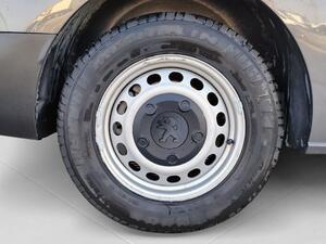 Peugeot Expert 2.0 BLUEHDI 145 S&S STANDARD 4P 8 PLAZAS (GANCHO REMOLQUE) 11