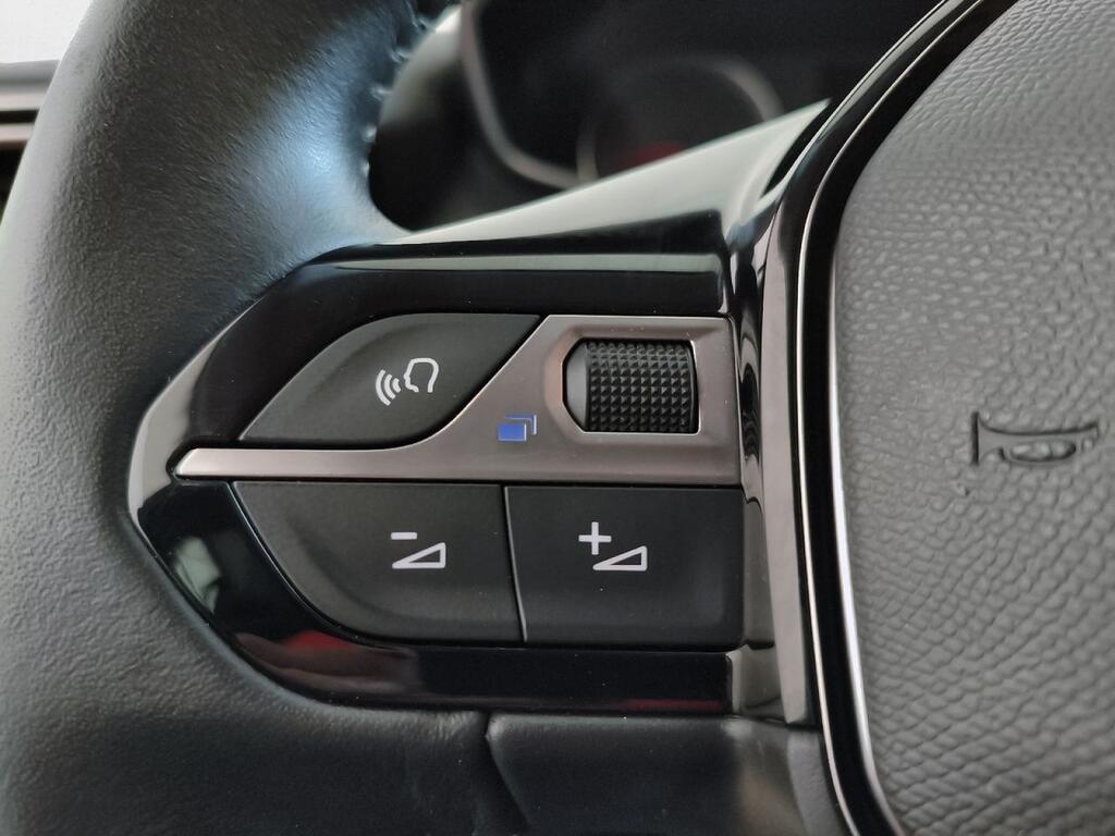 Peugeot 208 BlueHDi 73kW (100CV) Active Pack