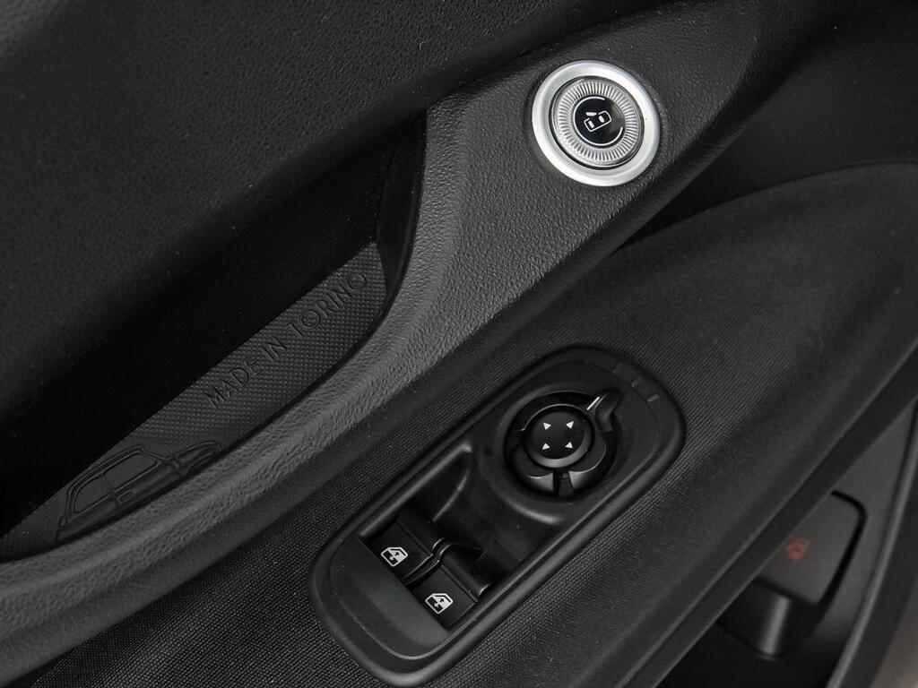 Fiat 500 Action Hb 185km 70kW (95CV)