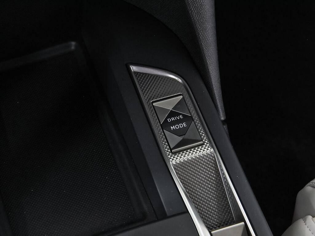 DS DS 3 PureTech 96kW Aut. Esprit de Voyage