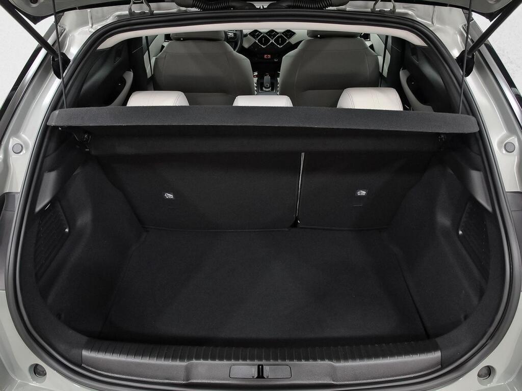 DS DS 3 PureTech 96kW Aut. Esprit de Voyage