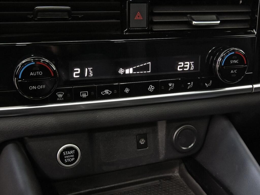 Nissan Qashqai DIG-T 116kW mHEV Xtronic Tekna