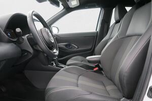 Toyota Yaris Cross 1.5 120H Adventure 19
