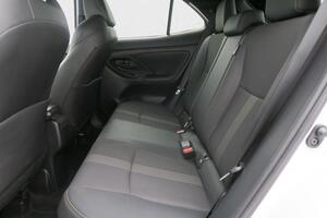 Toyota Yaris Cross 1.5 120H Adventure 7