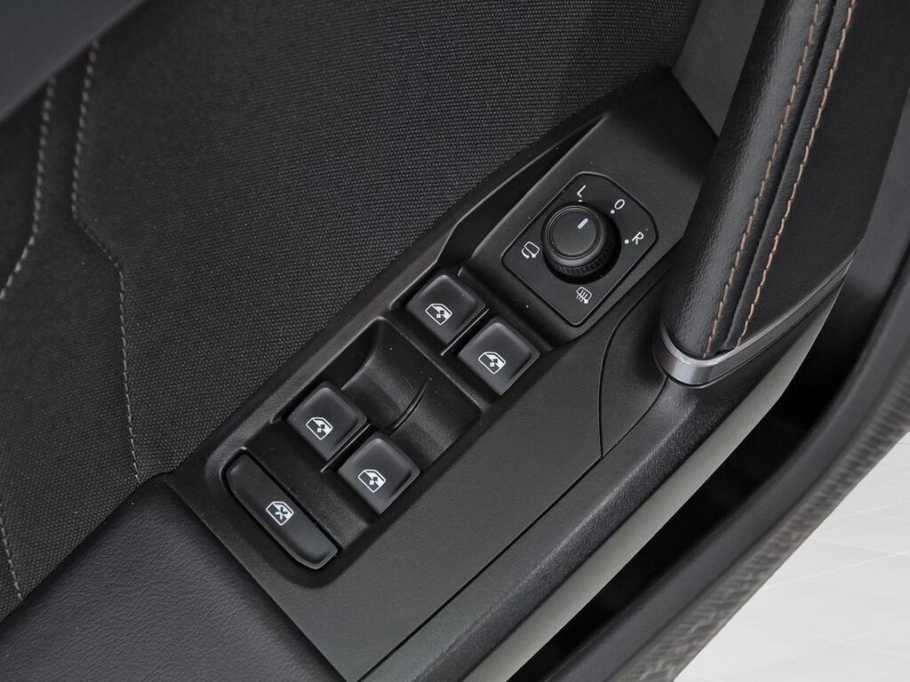 CUPRA León 1.5 eTSI 110kW (150CV) DSG