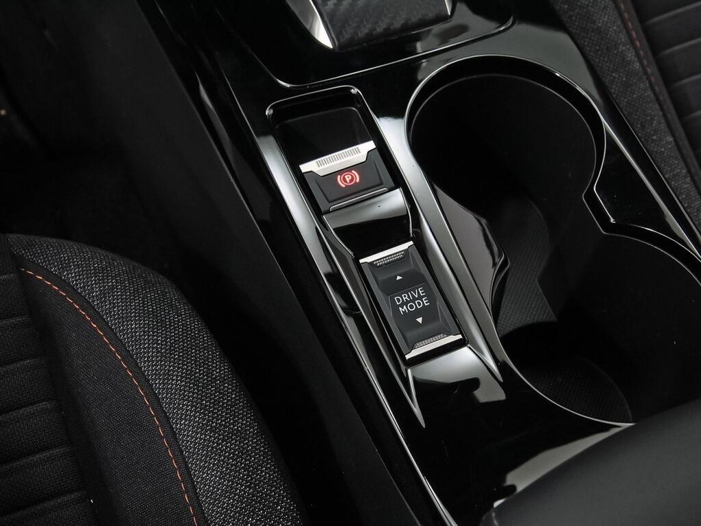 Peugeot 2008 Eléctrico Active Pack 136 (100kW) Segunda mano