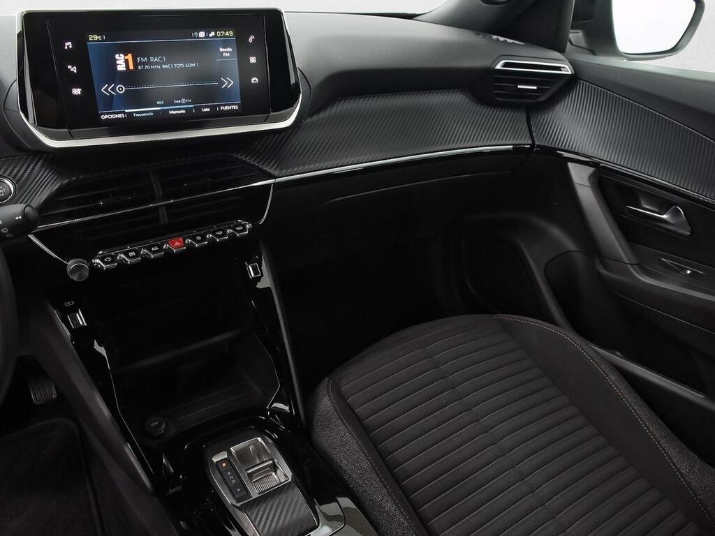 Peugeot 2008 Eléctrico Active Pack 136 (100kW) Segunda mano