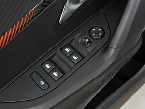 Peugeot 2008 Eléctrico Active Pack 136 (100kW) 13