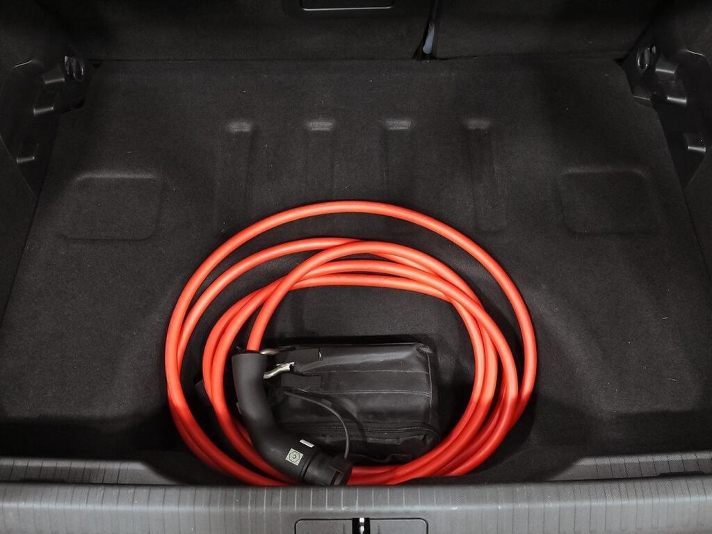 Citroën C4 ë-C4 eléctrico 100kW 50kWh Feel Pack Segunda mano