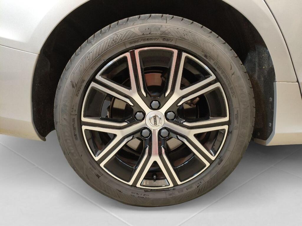 Volvo V60 2.0 B4 (D) Core Auto Segunda mano
