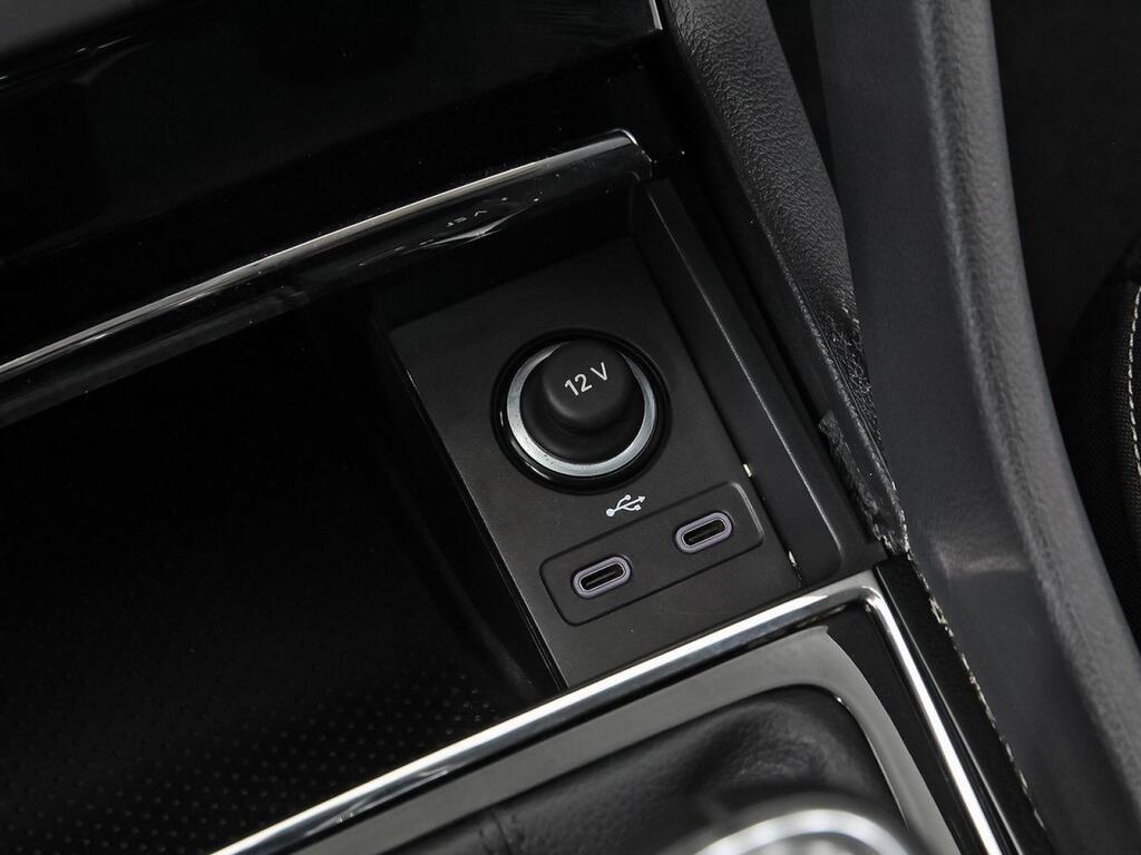 Skoda Karoq 1.0 TSI 81kW (110CV) Selection Segunda mano