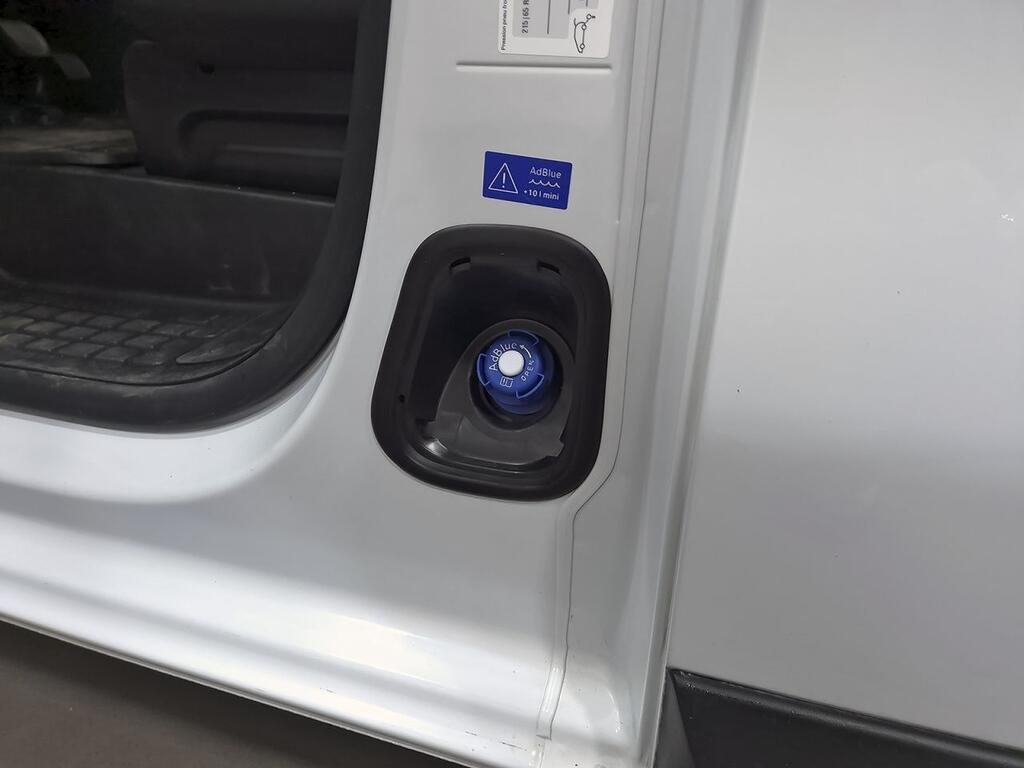 Peugeot Expert EXPERT FURGON 1.5 BLUEHDI 120 S&S STANDARD PRO 4P Segunda mano