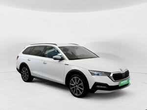Skoda Octavia Combi 2.0 TDI 147kW(200CV) DSG 4x4 Scout 1
