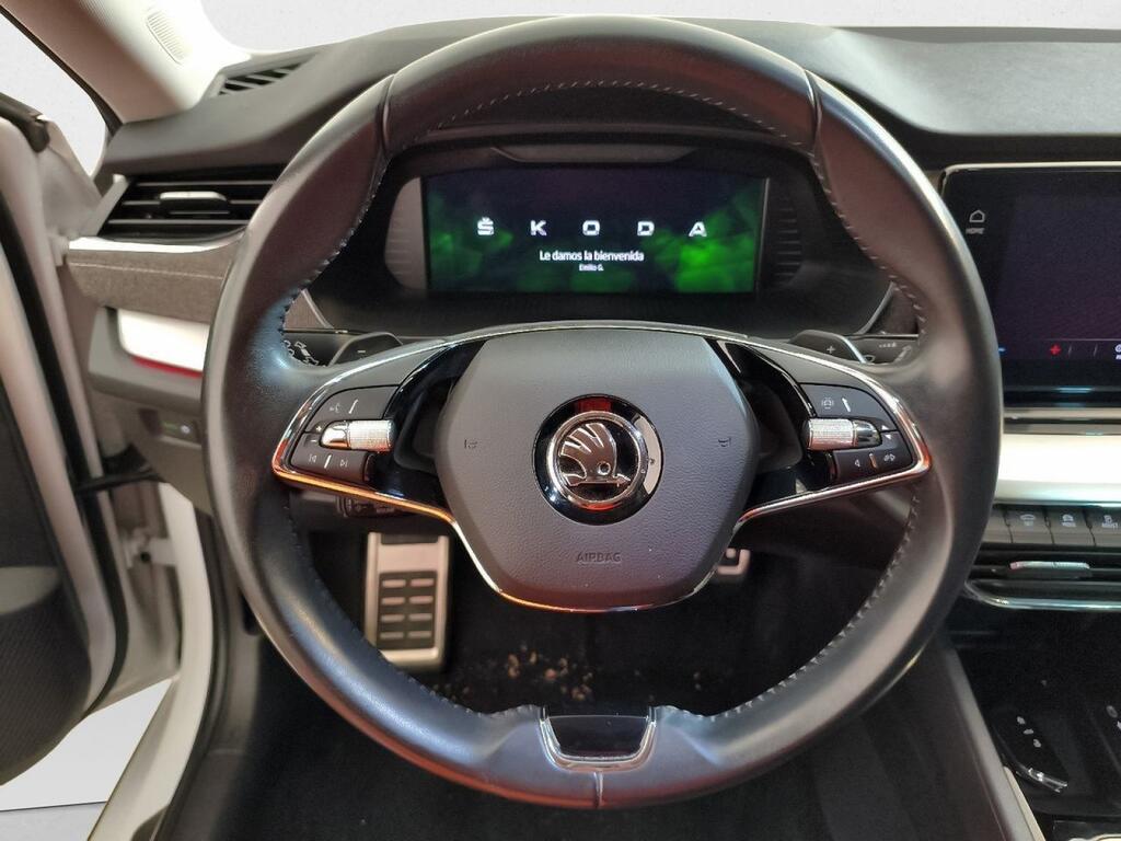 Skoda Octavia Combi 2.0 TDI 147kW(200CV) DSG 4x4 Scout Segunda mano