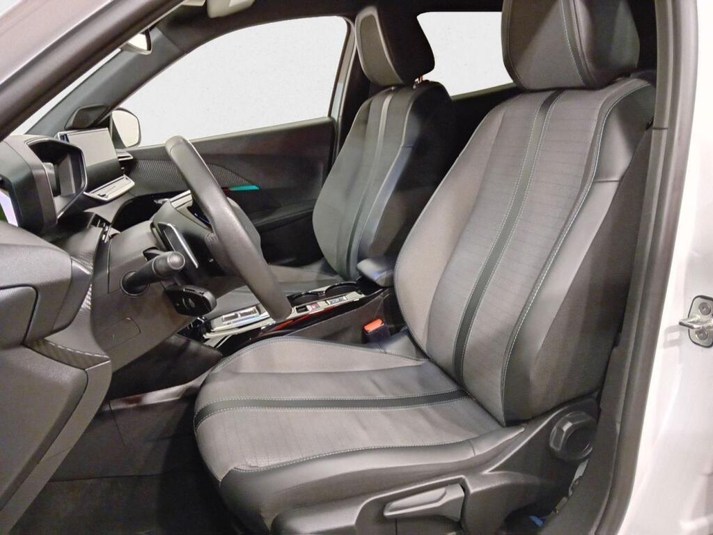 Peugeot 2008 Allure Pack BlueHDI 130 S&S EAT8 Segunda mano