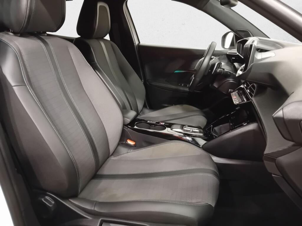 Peugeot 2008 Allure Pack BlueHDI 130 S&S EAT8 Segunda mano
