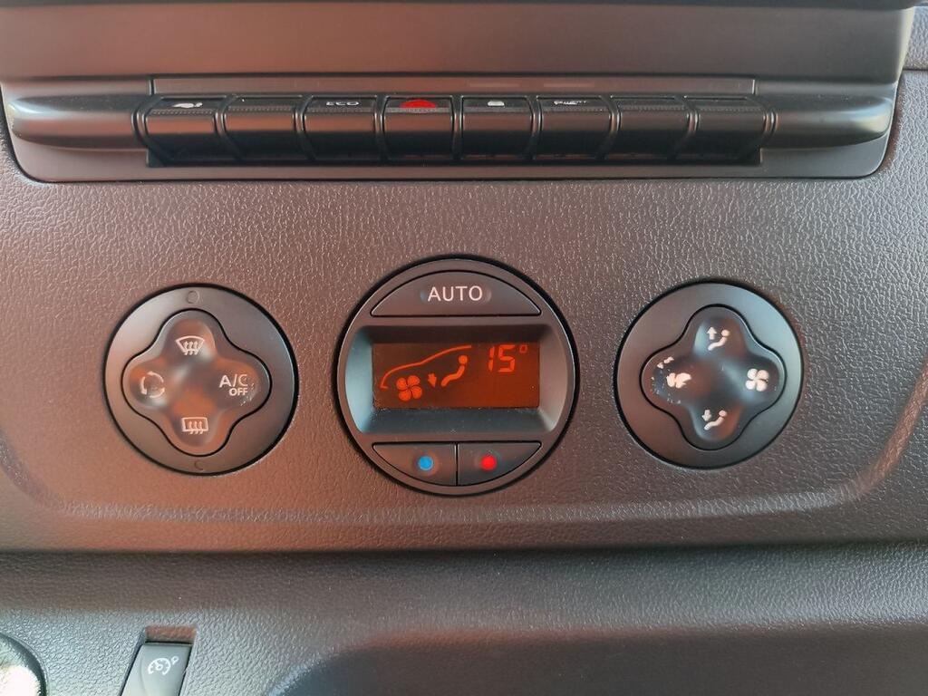 Renault Master ** MASTER FURGON 2.3 BLUE DCI 100CV L3H2 3500 FWD 4P Segunda mano