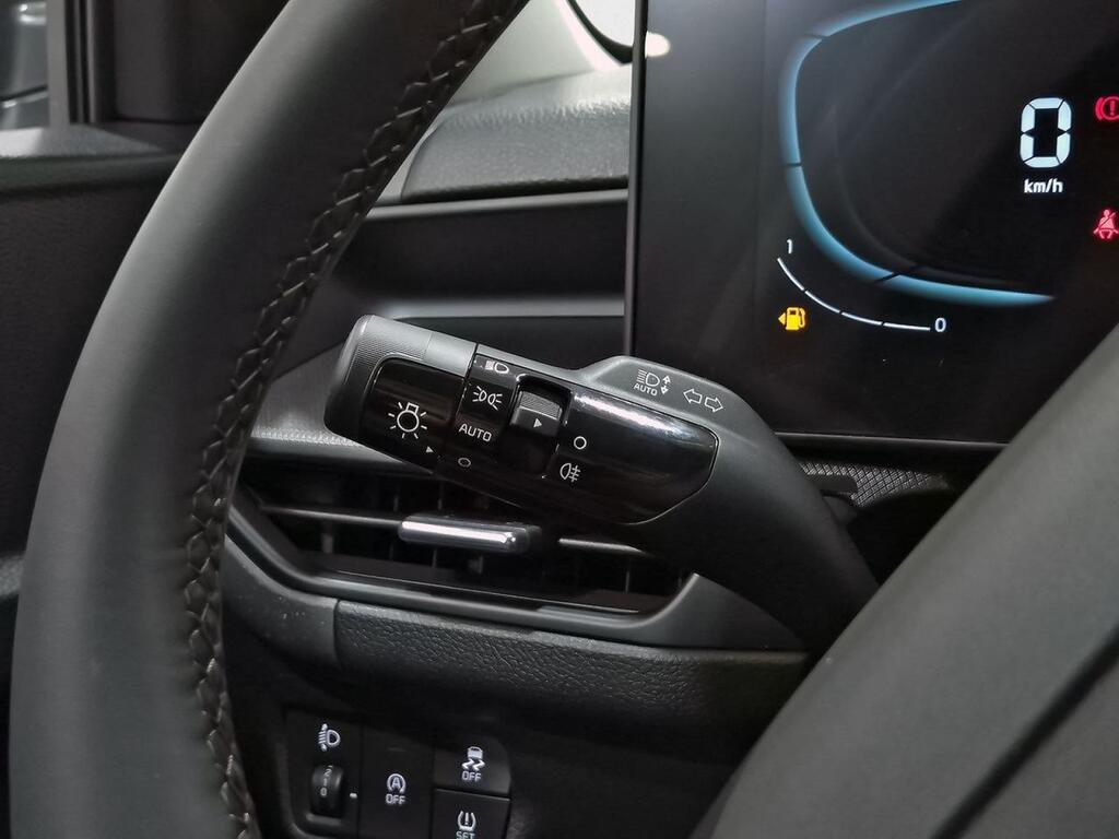 Kia Stonic 1.0 T-GDi 85kW (115CV) MHEV Drive 14