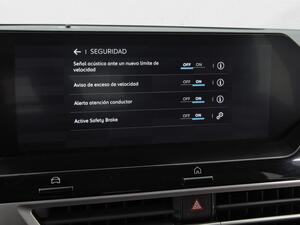 Citroën C4 Hybrid 136 e-DCS6 Plus 26