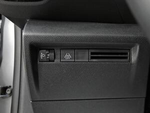 Citroën C4 Hybrid 136 e-DCS6 Plus 14