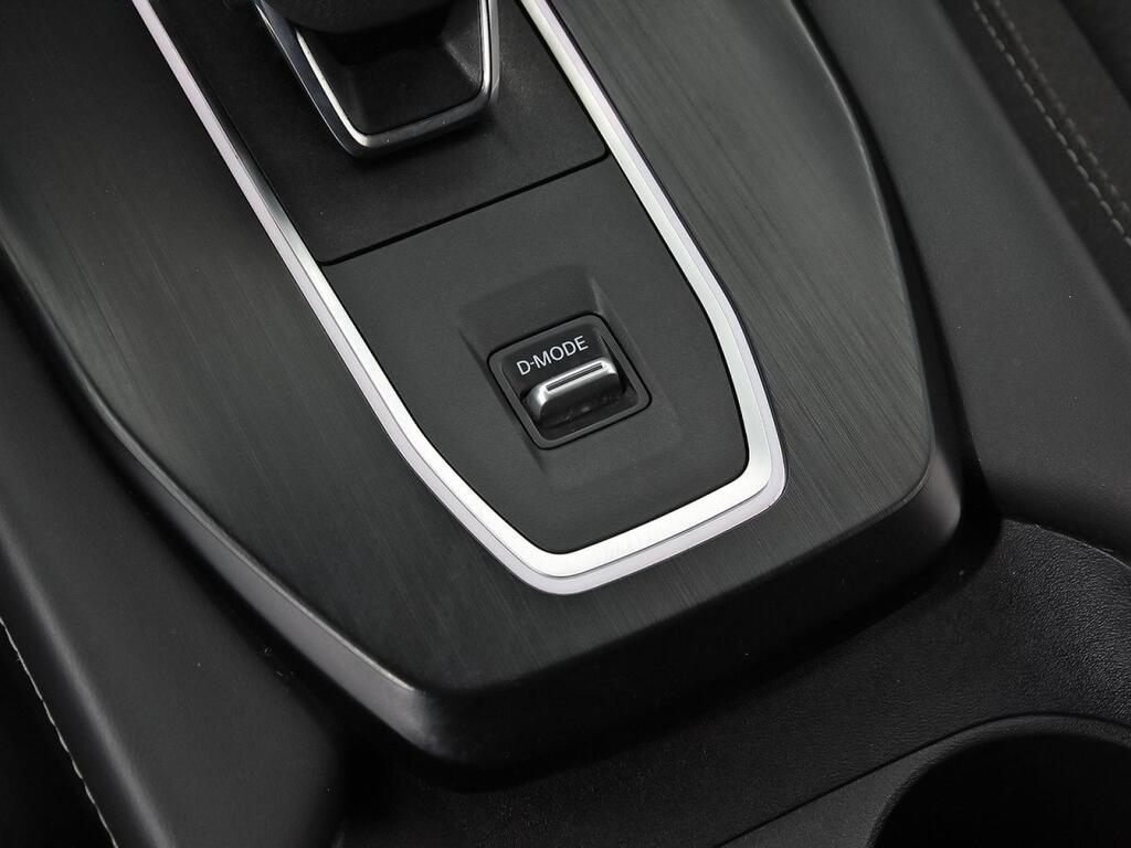 Nissan Qashqai DIG-T 116kW Xtronic N-Connecta Segunda mano