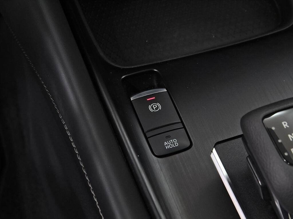Nissan Qashqai DIG-T 116kW Xtronic N-Connecta Segunda mano