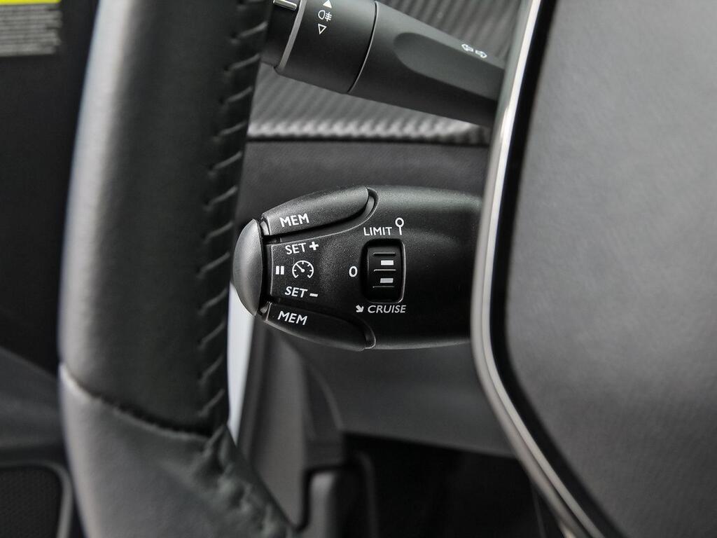Peugeot 208 PureTech 73kW (100CV) Allure Segunda mano